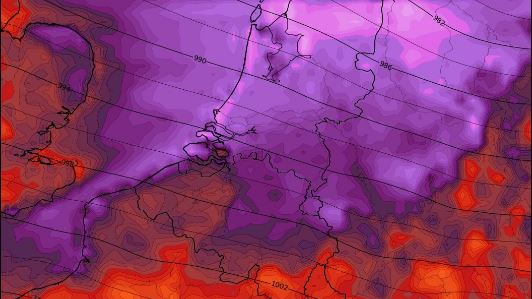 Potężne burze nad Holandią