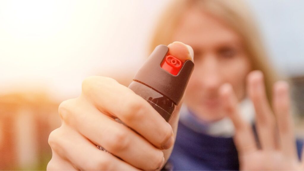 Legalizacja sprayu pieprzowego: Kobiety potrzebują ochrony
