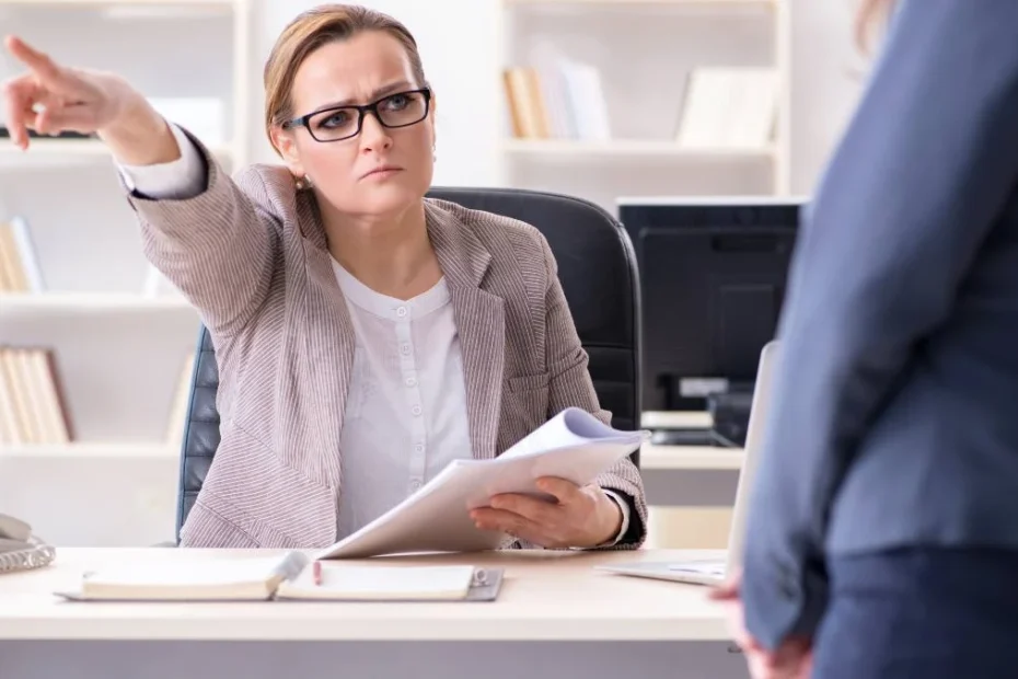 masowe zwolnienia w Holandii