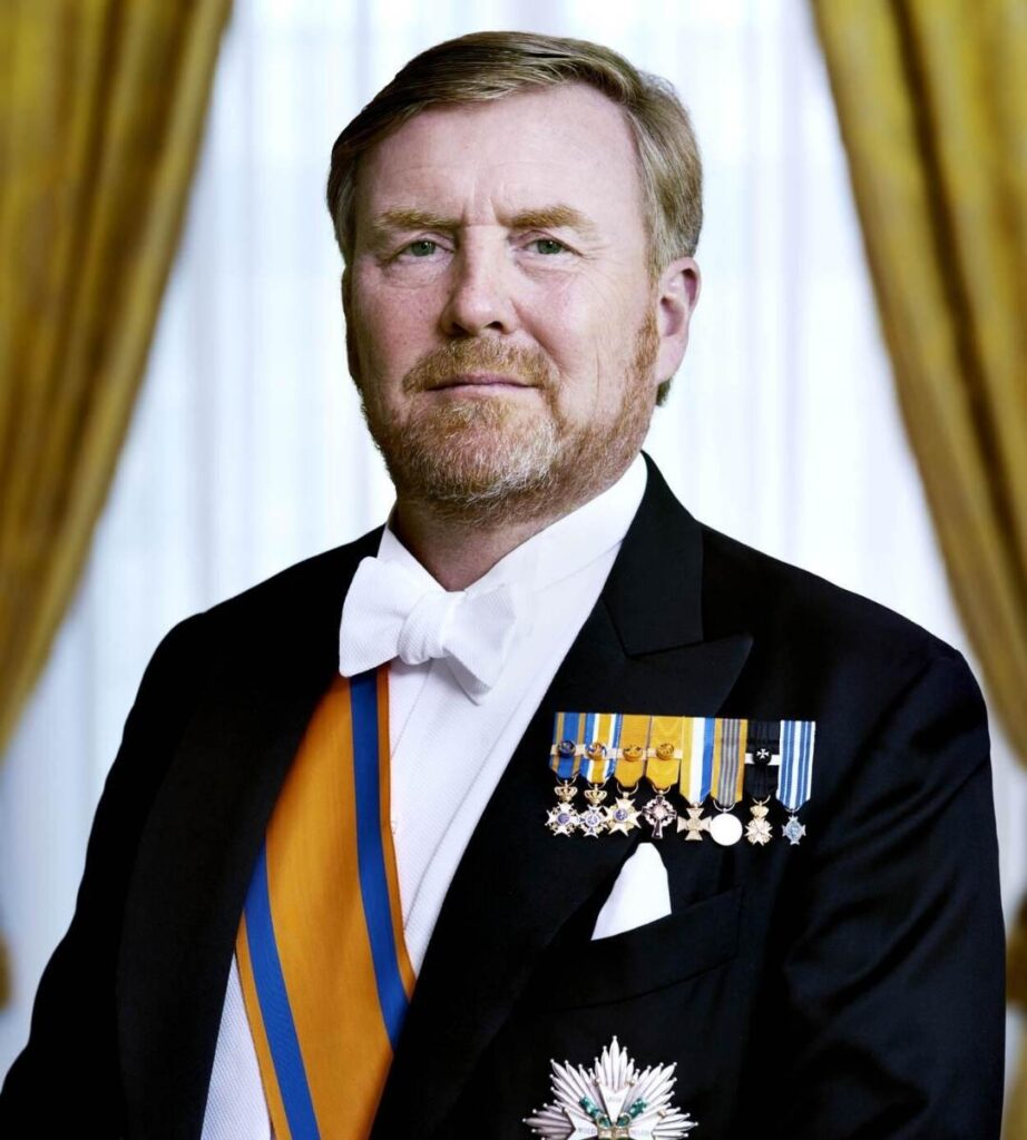 Ile zarabia król Holandii