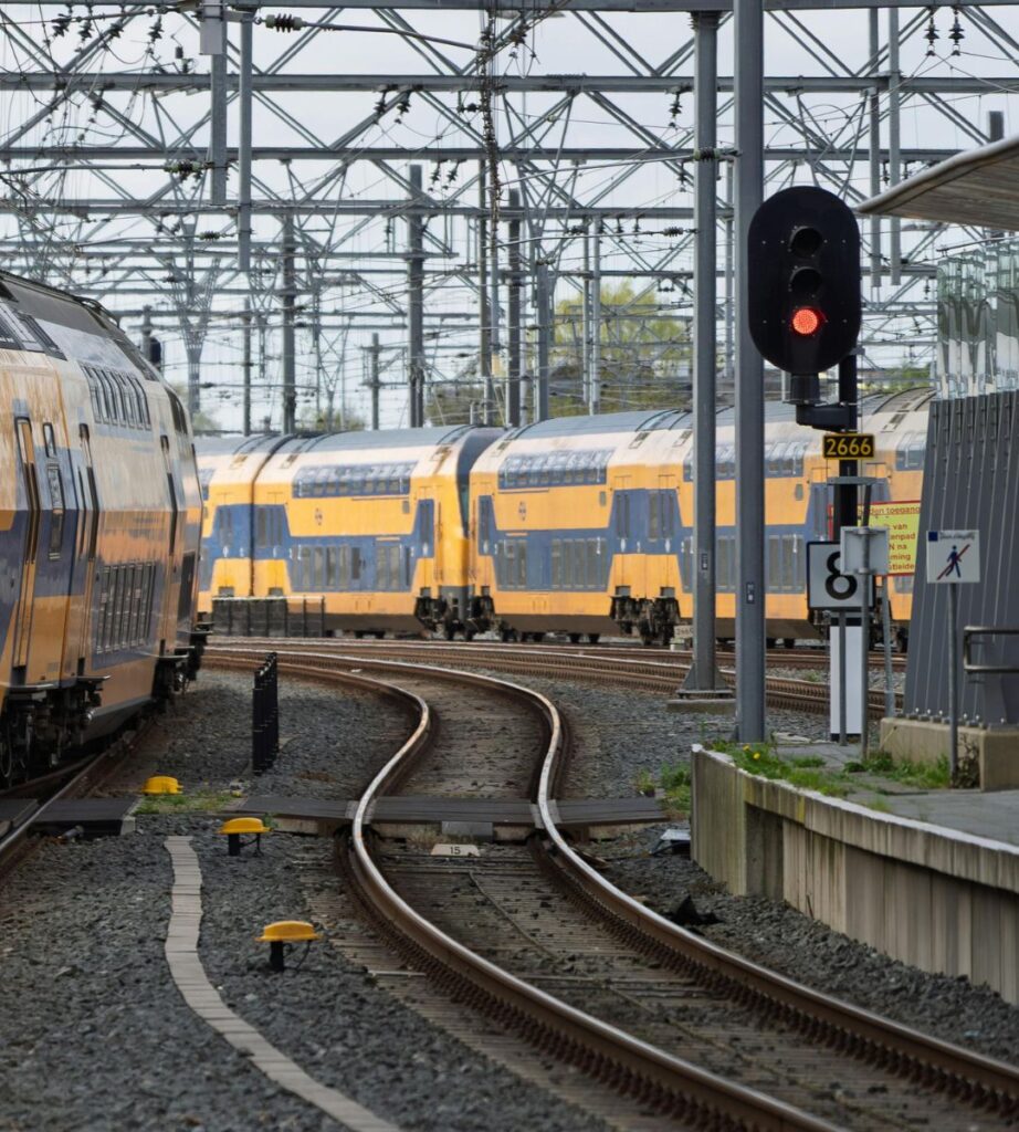 Utrudnienia kolejowe w Rotterdamie fot pociag 