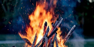 sylwestrowe ogniska w Scheveningen Foto: ognisko