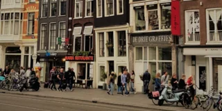Trzy pułapki na turystów w Amsterdamie
